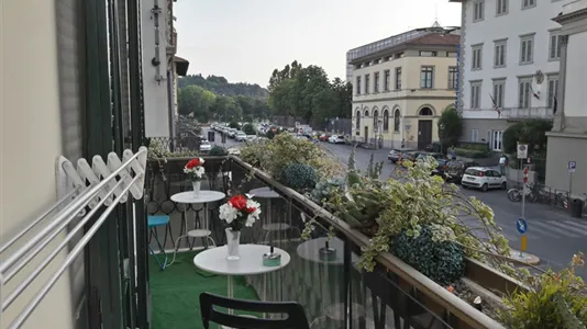 Rooms in Barberino di Mugello - photo 2