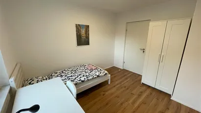 Room for rent in Besnica, Osrednjeslovenska