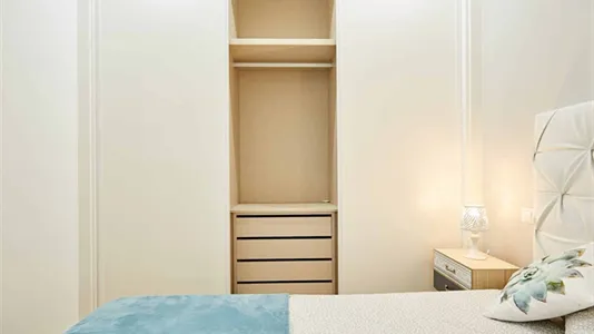 Apartments in Madrid Chamberí - photo 10