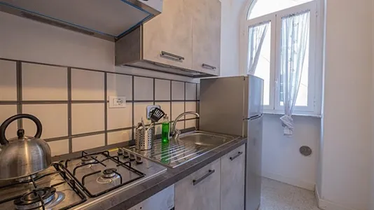 Rooms in Roma Municipio II – Parioli/Nomentano - photo 5