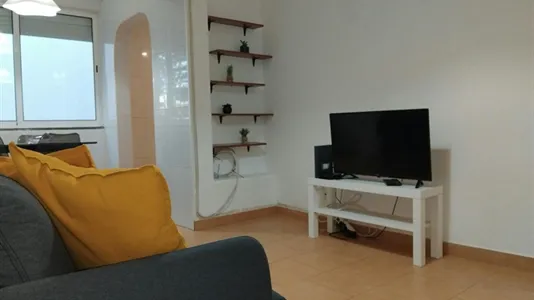 Rooms in Portalegre - photo 3