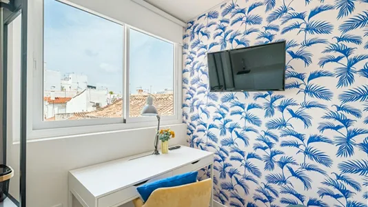 Rooms in Málaga - photo 5