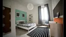 Room for rent, Florence, Toscana, &lt;span class=&quot;blurred street&quot; onclick=&quot;ProcessAdRequest(7733243)&quot;&gt;&lt;span class=&quot;hint&quot;&gt;See streetname&lt;/span&gt;[xxxxxxxxxxxxx]&lt;/span&gt;