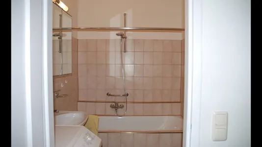 Rooms in Vienna Favoriten - photo 4