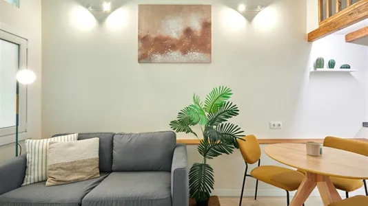 Apartments in Barcelona Ciutat Vella - photo 5