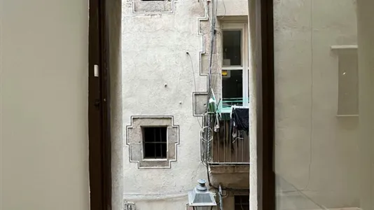 Rooms in Barcelona Ciutat Vella - photo 4