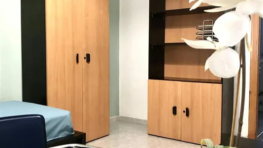 Rooms in Madrid Salamanca - photo 5