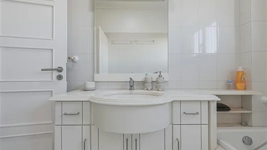 Rooms in Sintra - photo 5