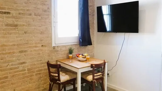 Apartments in Barcelona Eixample - photo 10