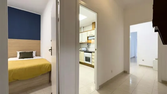 Rooms in Barcelona Eixample - photo 9