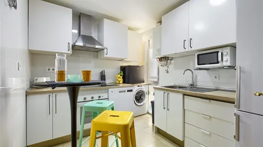 Rooms in Madrid Salamanca - photo 7