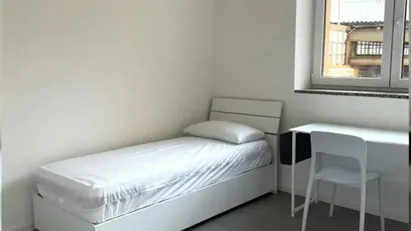 Room for rent in Milano Zona 2 - Stazione Centrale, Gorla, Turro, Greco, Crescenzago, Milan