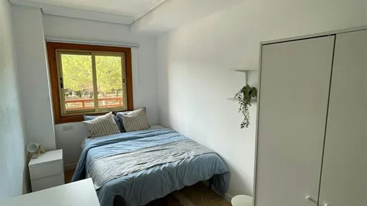 Rooms in Mislata - photo 6