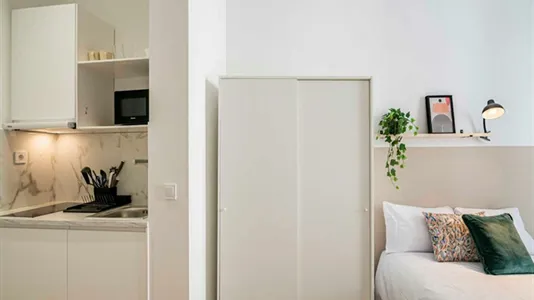 Rooms in Madrid Centro - photo 7