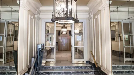 Rooms in Madrid Salamanca - photo 10