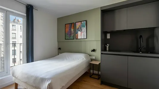 Apartments in Paris 18ème arrondissement - Montmartre - photo 3