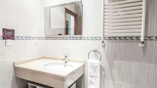 Apartments in Valencia Ciutat Vella - photo 6