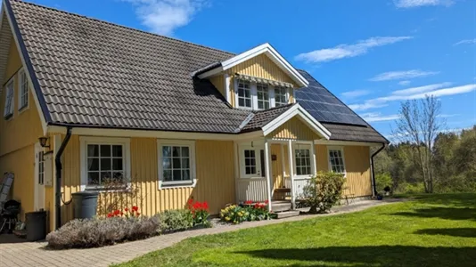 Houses in Upplands-Bro - photo 1
