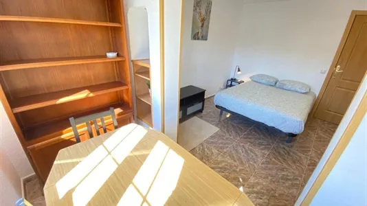 Rooms in Getafe - photo 5
