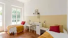 Room for rent, Lisbon (region), <span class="blurred street" onclick="ProcessAdRequest(13612353)"><span class="hint">See streetname</span>[xxxxxxxxxxxxx]</span>