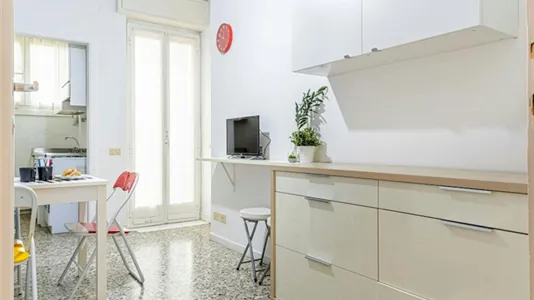 Rooms in Milano Zona 8 - Fiera, Gallaratese, Quarto Oggiaro - photo 7