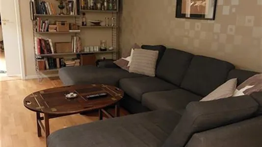 Apartments in Nacka - photo 1