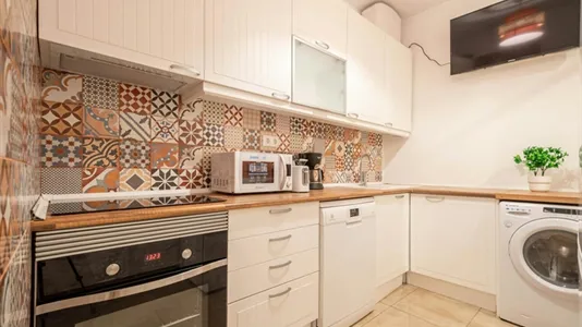 Rooms in Barcelona Eixample - photo 7