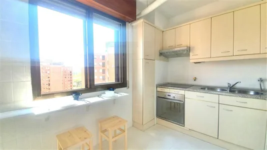 Rooms in Madrid San Blas - photo 8