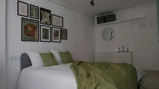 Rooms in Valencia Camins al Grau - photo 2