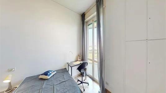 Rooms in Milano Zona 4 - Vittoria, Forlanini - photo 2