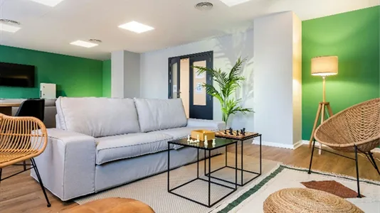 Rooms in Dos Hermanas - photo 5