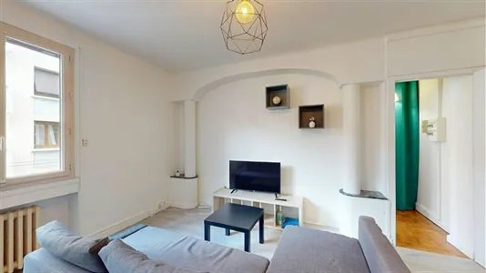 Apartments in Saint-Étienne - photo 9