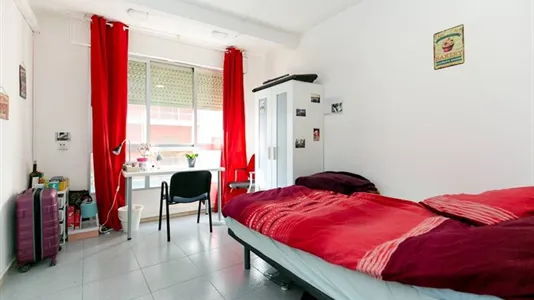 Rooms in Granada - photo 4