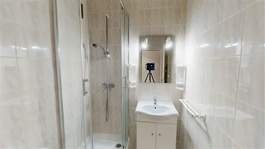 Apartments in Clermont-Ferrand - photo 8