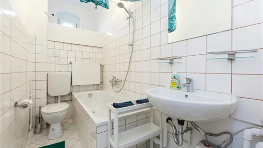 Rooms in Berlin Charlottenburg-Wilmersdorf - photo 7