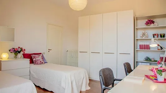 Rooms in Florence - photo 4