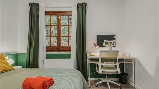 Rooms in Cerdanyola del Vallès - photo 2