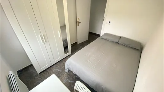 Rooms in Adaro - photo 4