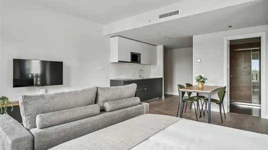 Apartments in Cañada Real de la Galiana - photo 8