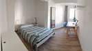 Room for rent, Almería, Andalucía, &lt;span class=&quot;blurred street&quot; onclick=&quot;ProcessAdRequest(7750128)&quot;&gt;&lt;span class=&quot;hint&quot;&gt;See streetname&lt;/span&gt;[xxxxxxxxxxxxx]&lt;/span&gt;
