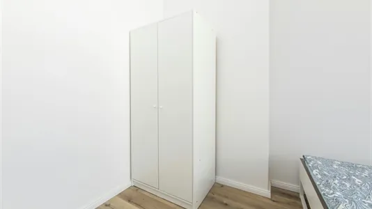 Rooms in Berlin Charlottenburg-Wilmersdorf - photo 3