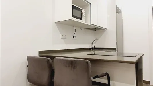 Apartments in Madrid Centro - photo 6
