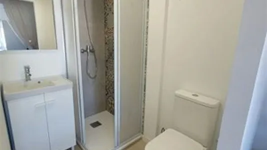 Rooms in Picanya - photo 9