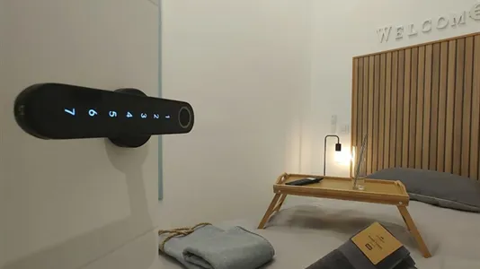 Rooms in Madrid Chamberí - photo 8