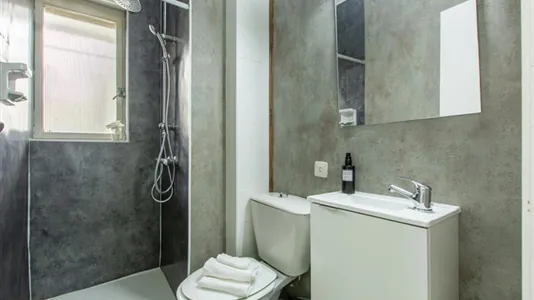 Rooms in Madrid Retiro - photo 10