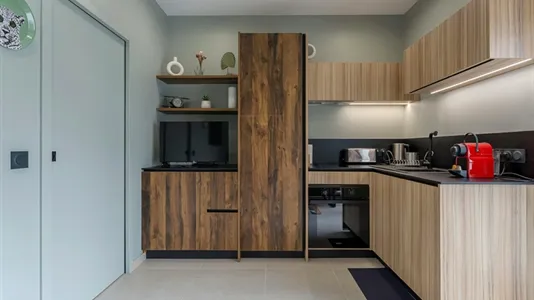 Apartments in Lyon - photo 3