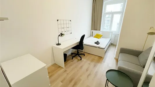 Rooms in Wien Ottakring - photo 2