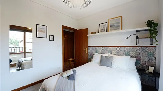 Rooms in Bilbao - photo 4