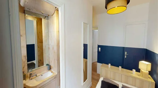 Rooms in Paris 16ème arrondissement (South) - photo 3