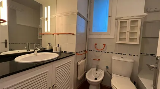 Rooms in Bilbao - photo 10